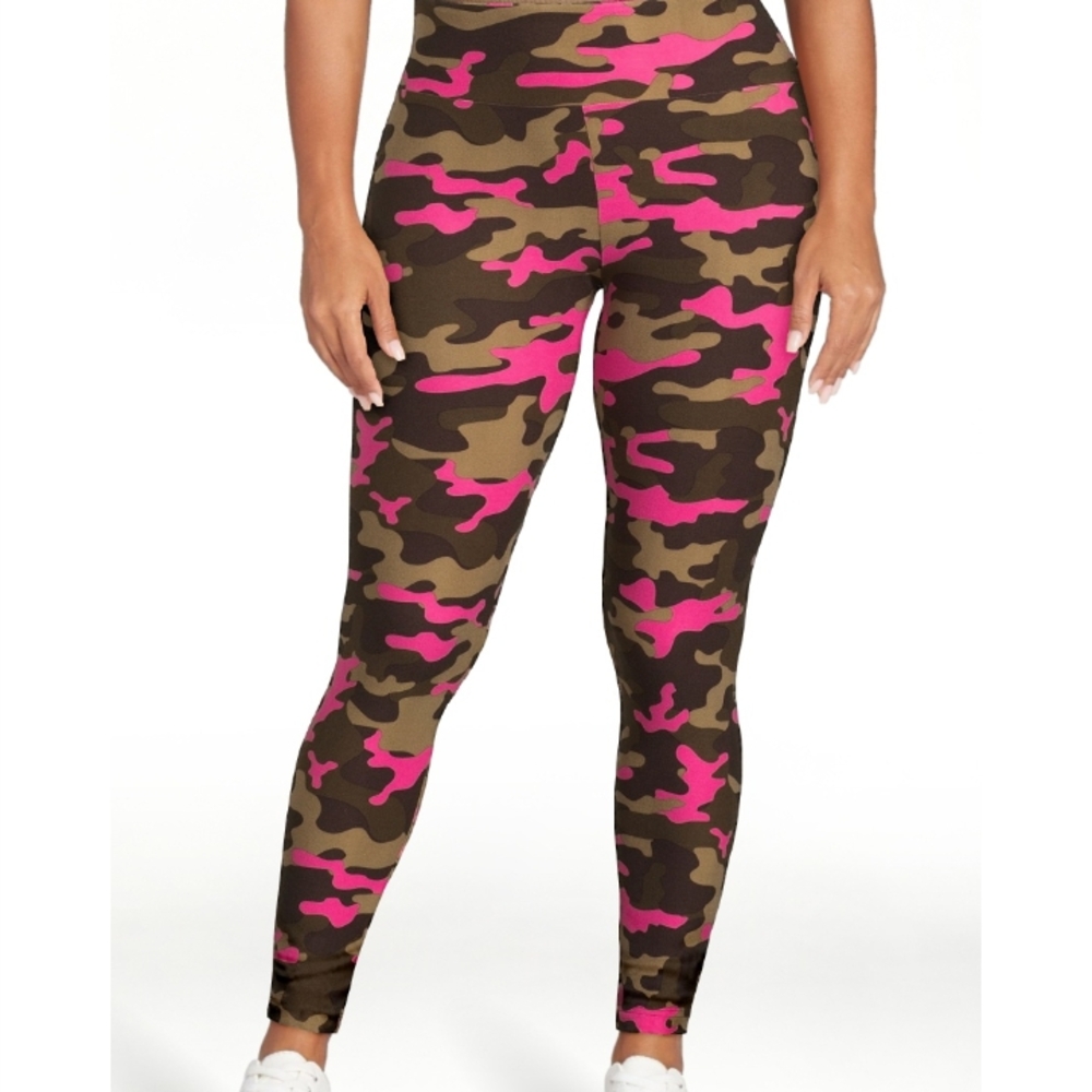 Camo Pink Women's Leggings.